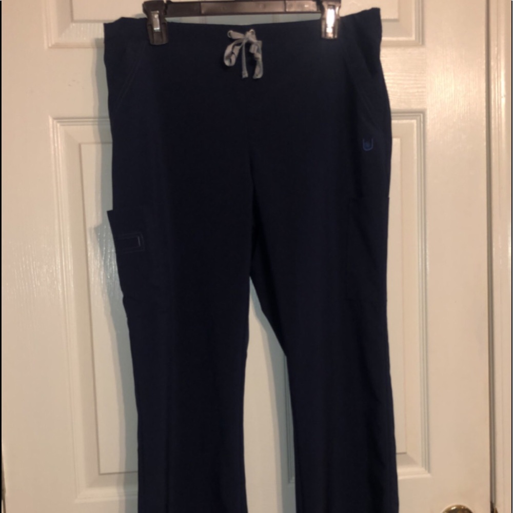 URBANE SCRUB SET 😊